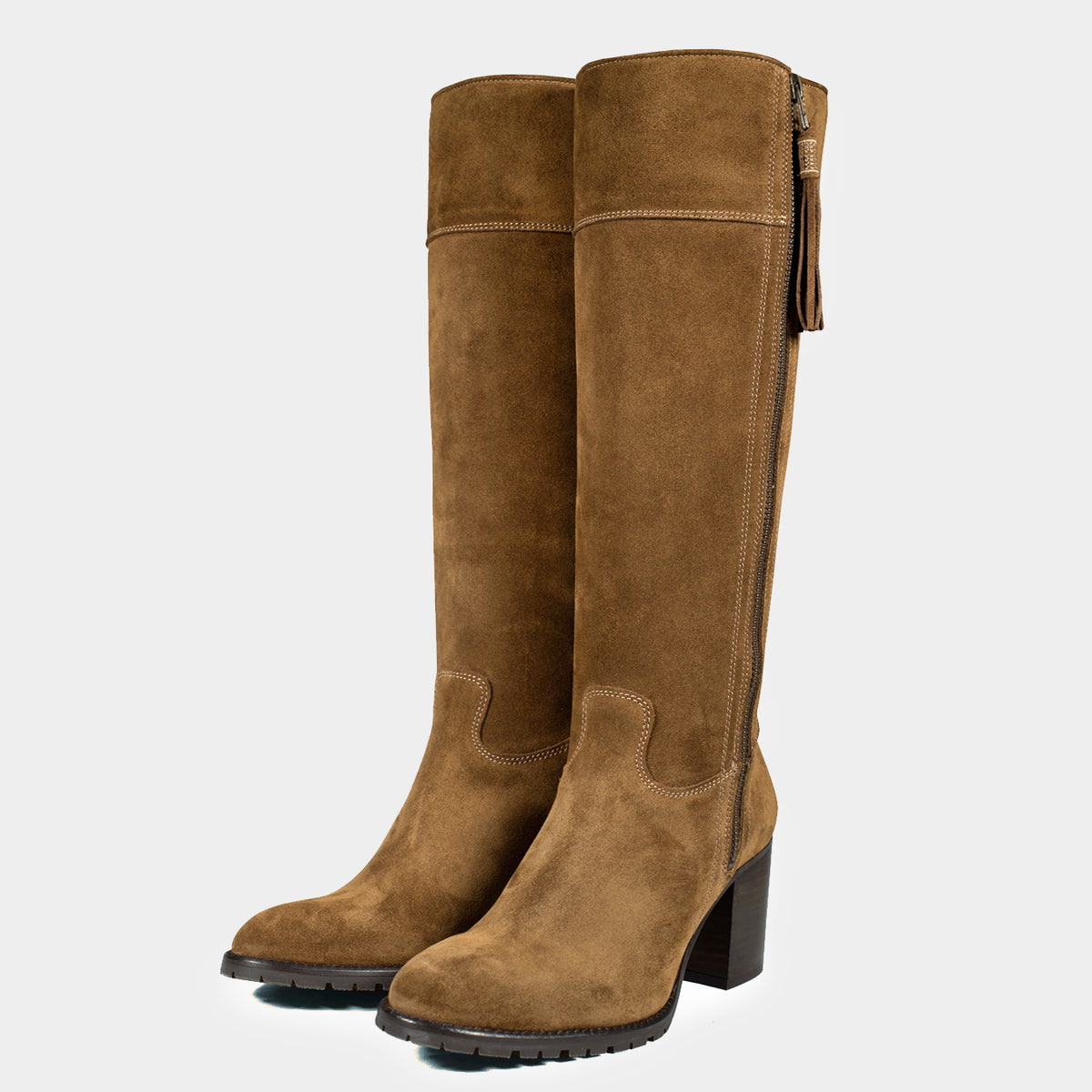 Bota alta campera Dakota Boots modelo CZ 1 en piel Oil color Capuccino Valverde del Camino